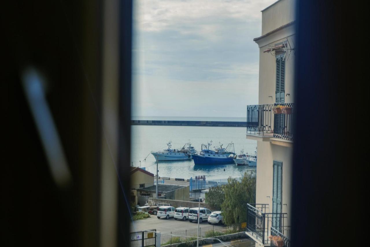 Вілла La Casa Del Puparo Ліката Екстер'єр фото